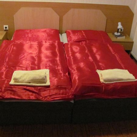 Pension Hostad Gabcikovo 外观 照片
