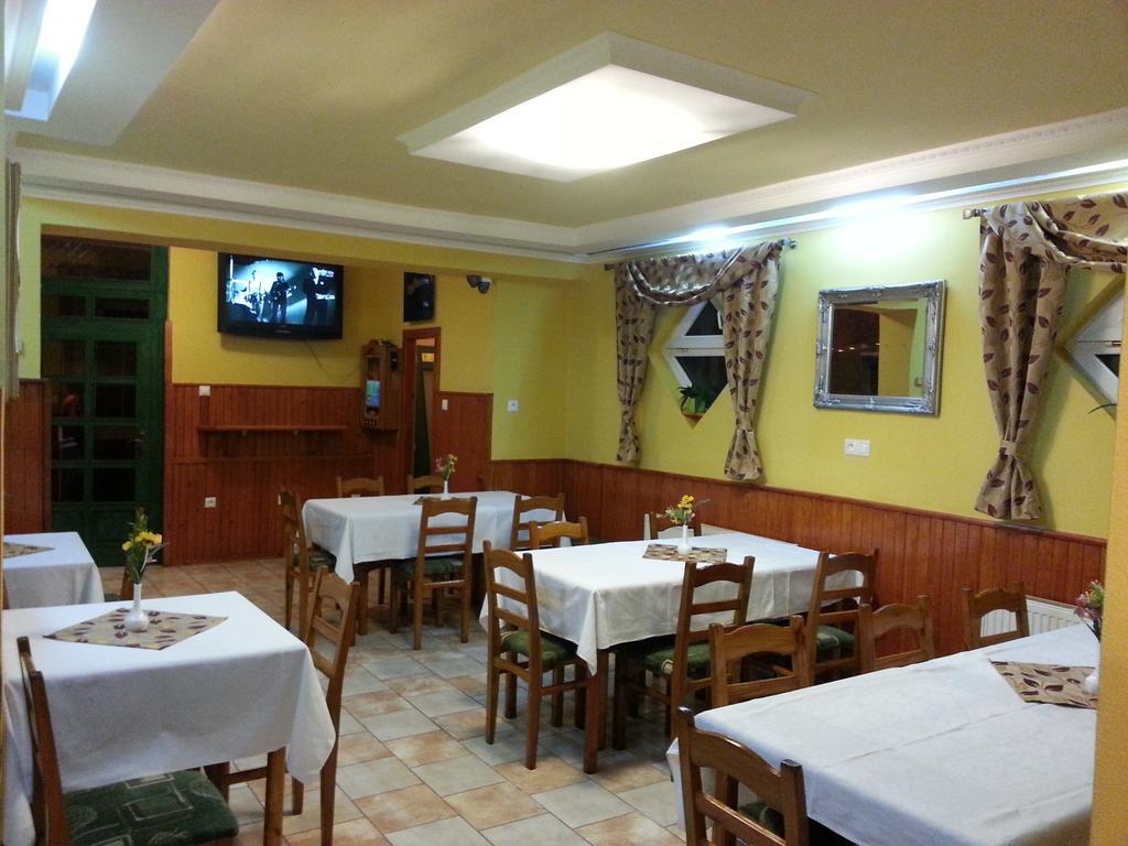 Pension Hostad Gabcikovo 外观 照片
